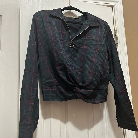 Plaid, quarter zip top - Picture 1 of 1